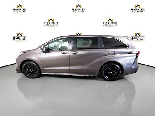 used 2022 Toyota Sienna car, priced at $37,292