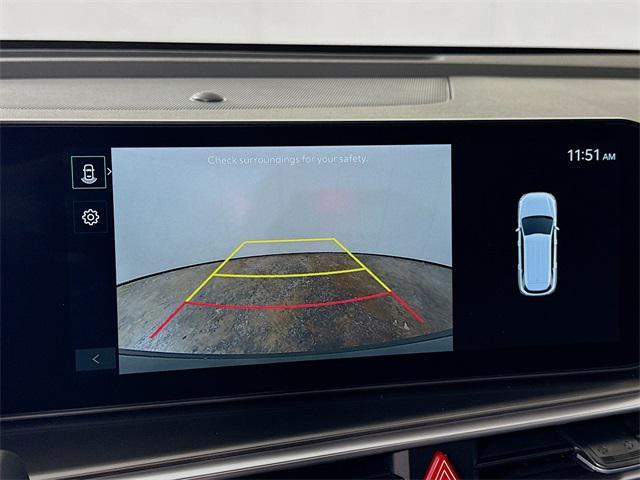 new 2025 Kia Sorento Hybrid car, priced at $38,048