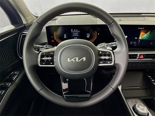 new 2025 Kia Sorento Hybrid car, priced at $38,048