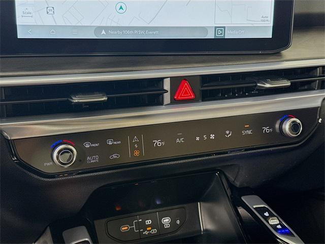 new 2025 Kia Sorento car, priced at $46,855