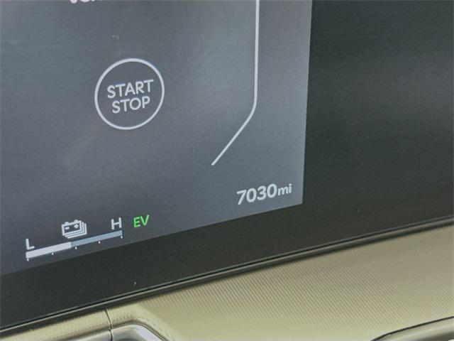 new 2025 Kia Sorento Hybrid car, priced at $46,780