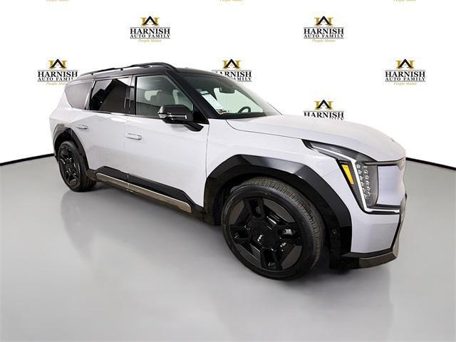 new 2026 Kia EV9 car, priced at $70,511