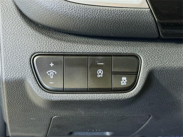 used 2025 Kia Seltos car, priced at $27,580