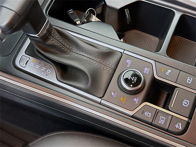 new 2025 Kia Sorento car, priced at $36,525