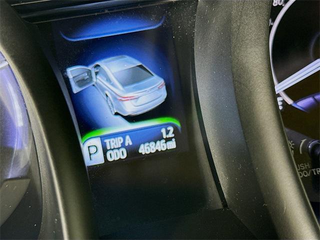 used 2015 Toyota Avalon Hybrid car, priced at $20,990