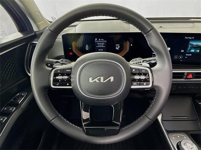 new 2025 Kia Sorento Hybrid car, priced at $38,048