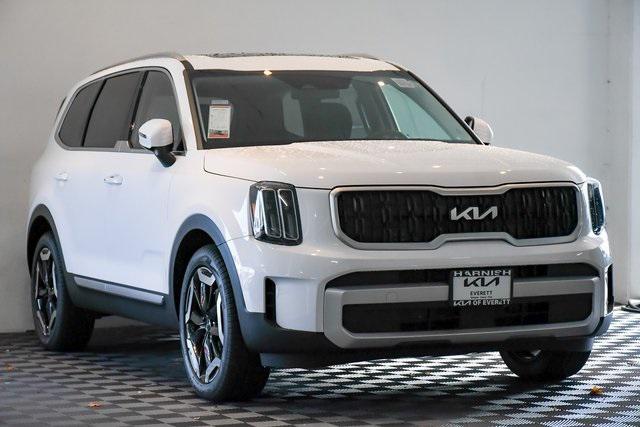 new 2025 Kia Telluride car, priced at $45,910