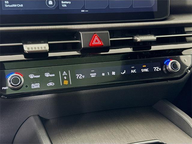 new 2026 Kia Sportage car, priced at $41,665