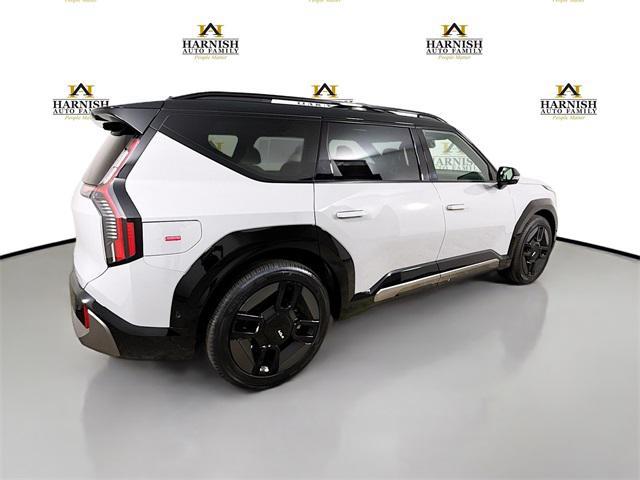 new 2026 Kia EV9 car, priced at $68,016