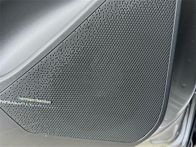new 2025 Kia Niro car, priced at $34,611