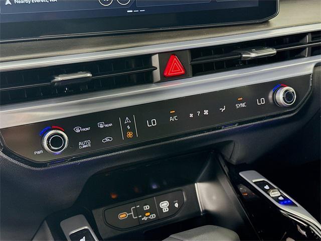new 2025 Kia Sorento car, priced at $47,330