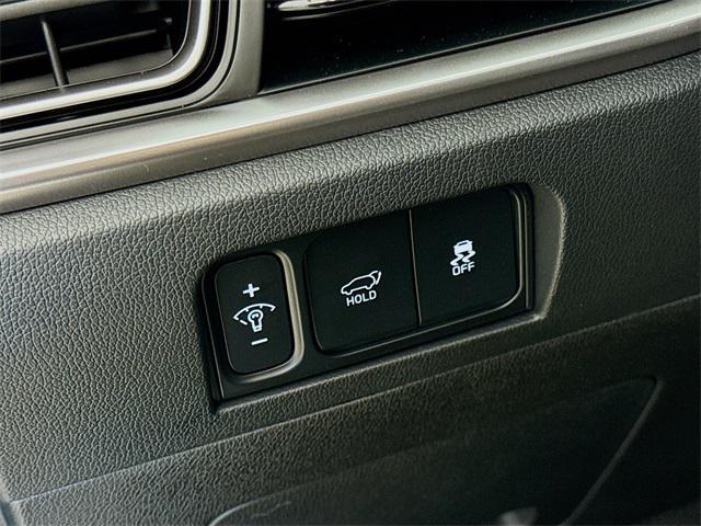new 2025 Kia Sorento car, priced at $40,725