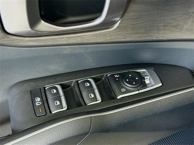 new 2025 Kia Sorento car, priced at $40,725