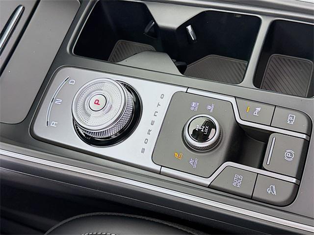new 2025 Kia Sorento Hybrid car, priced at $38,048