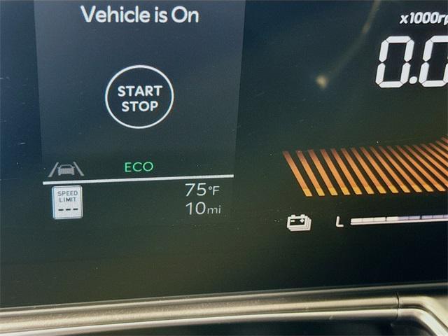 new 2025 Kia Sorento Hybrid car, priced at $38,048