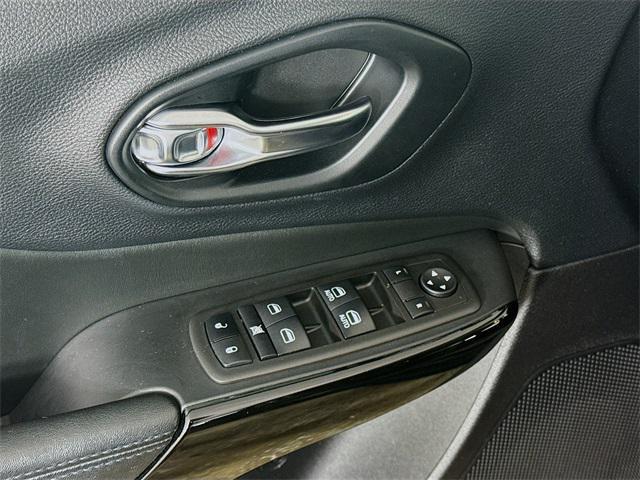 used 2021 Jeep Cherokee car, priced at $18,685