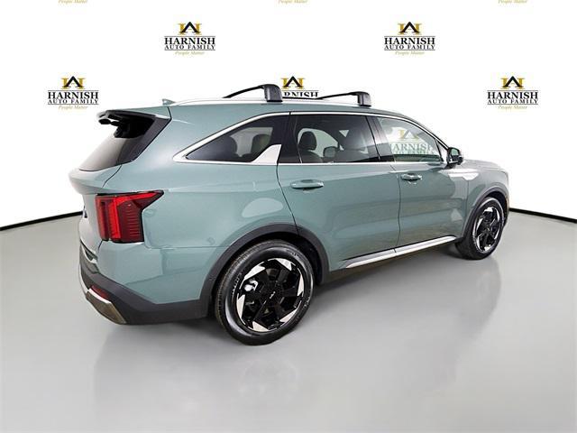 new 2025 Kia Sorento Hybrid car, priced at $46,930