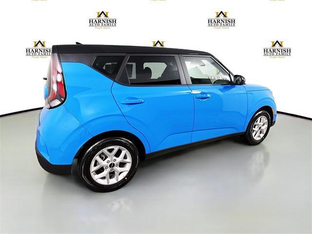 new 2025 Kia Soul car, priced at $23,396