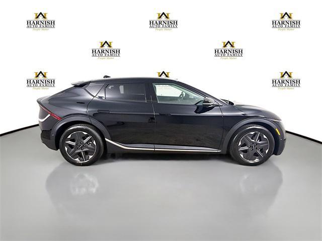 new 2025 Kia EV6 car, priced at $44,327
