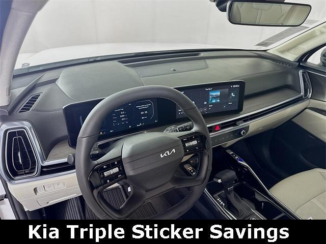 new 2026 Kia Sorento car, priced at $42,095