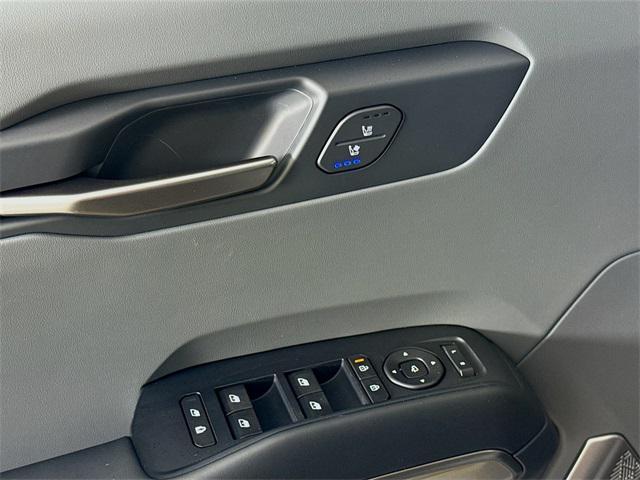 new 2026 Kia EV9 car, priced at $51,127