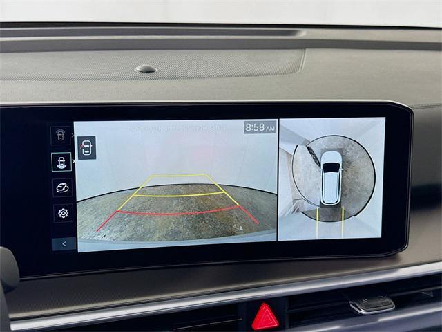 new 2025 Kia Sorento Hybrid car, priced at $45,135