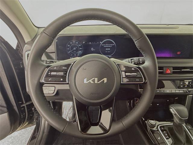 used 2025 Kia Seltos car, priced at $27,911