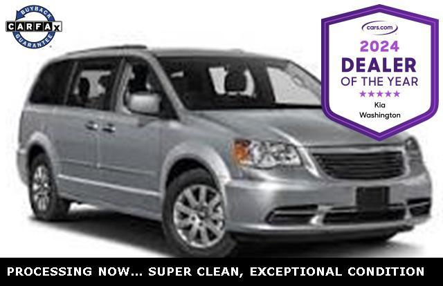 used 2014 Chrysler Town & Country car, priced at $8,990