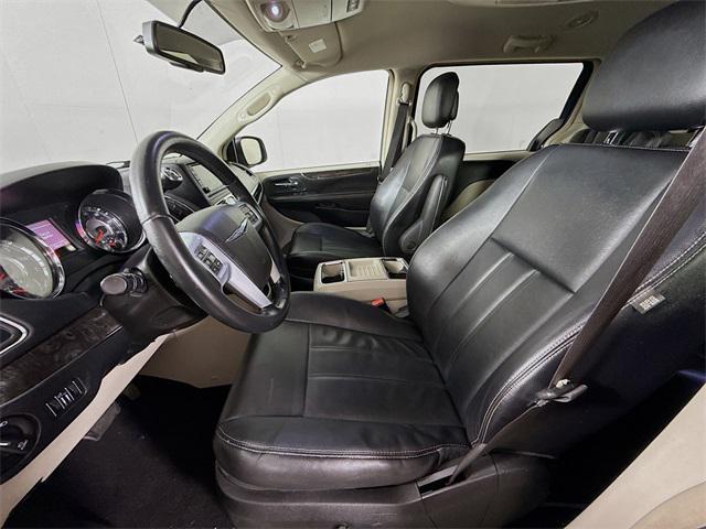 used 2014 Chrysler Town & Country car, priced at $8,990