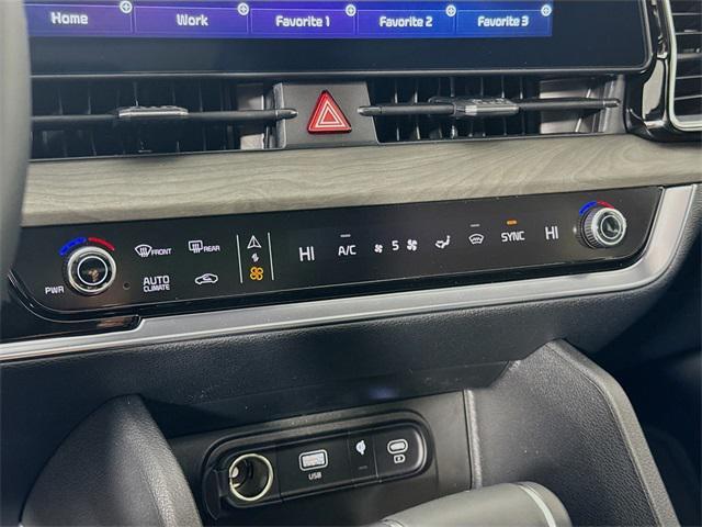 new 2025 Kia Sportage car, priced at $36,725