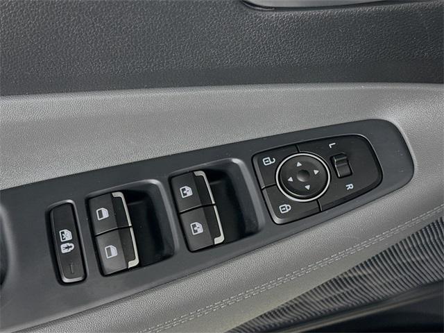 used 2022 Hyundai Santa Fe car, priced at $27,793