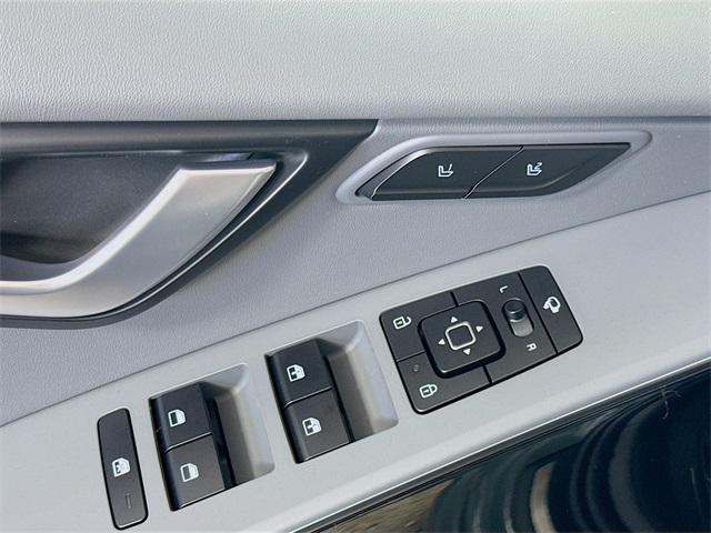 new 2025 Kia Niro car, priced at $35,435