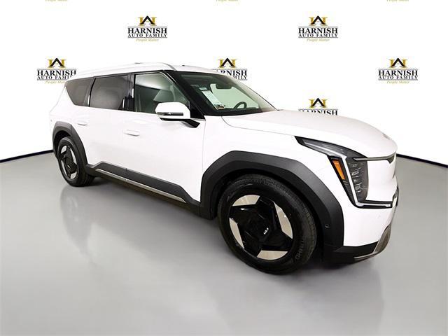 new 2026 Kia EV9 car, priced at $58,039