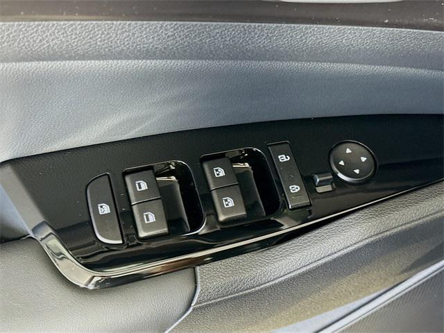 new 2025 Kia Sportage Hybrid car, priced at $33,990