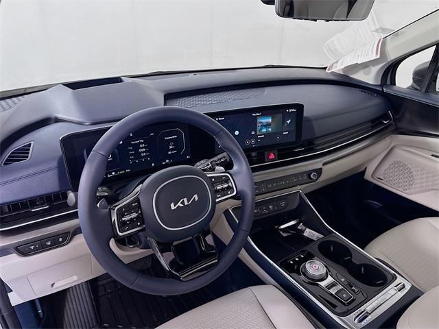 new 2025 Kia Carnival Hybrid car, priced at $54,515
