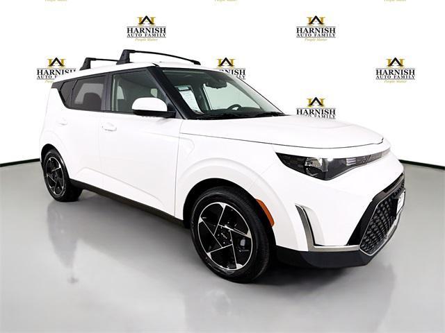 new 2025 Kia Soul car, priced at $25,614