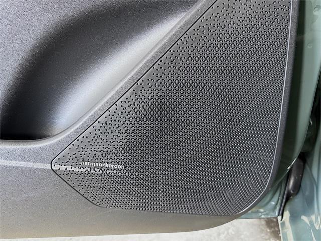 new 2025 Kia Niro car, priced at $32,940