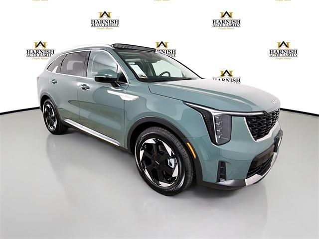 new 2025 Kia Sorento Hybrid car, priced at $38,048