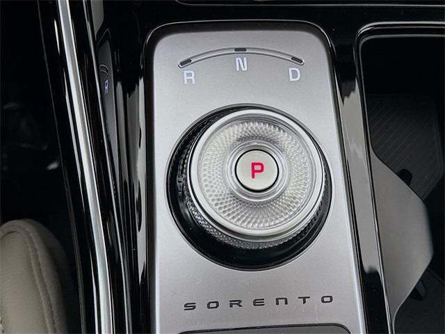 new 2026 Kia Sorento Hybrid car, priced at $47,760