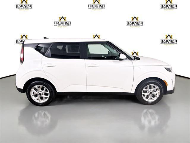new 2025 Kia Soul car, priced at $21,550