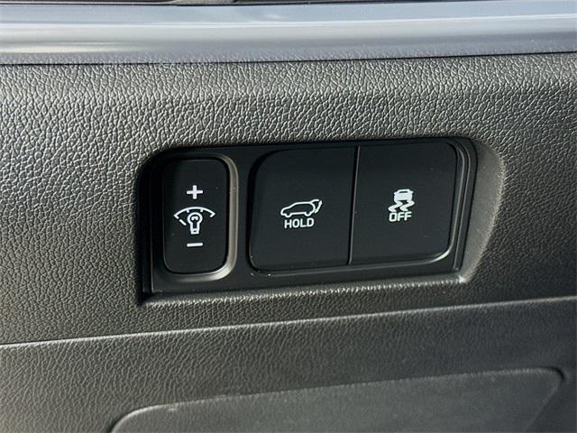 new 2025 Kia Sorento Hybrid car, priced at $46,215
