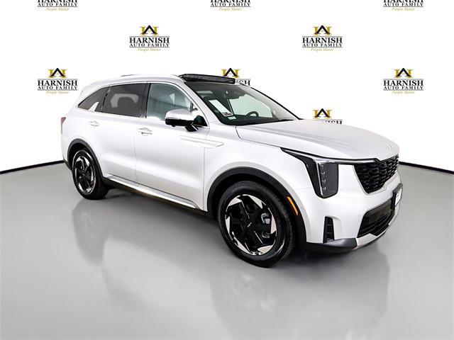 new 2025 Kia Sorento Hybrid car, priced at $46,215