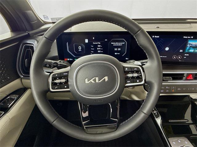 new 2025 Kia Sorento Hybrid car, priced at $47,390