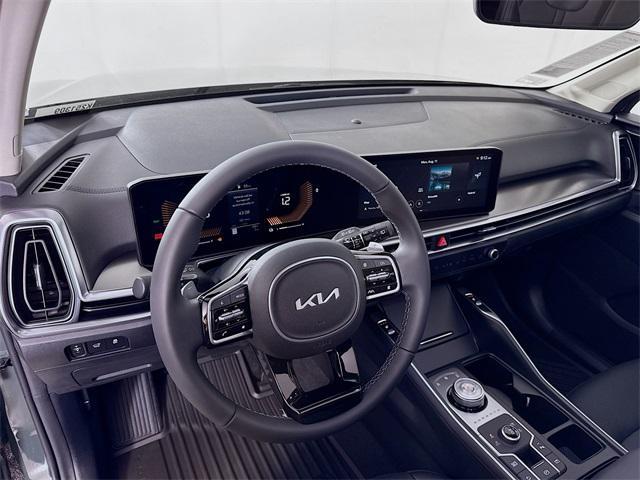 new 2025 Kia Sorento Hybrid car, priced at $38,048