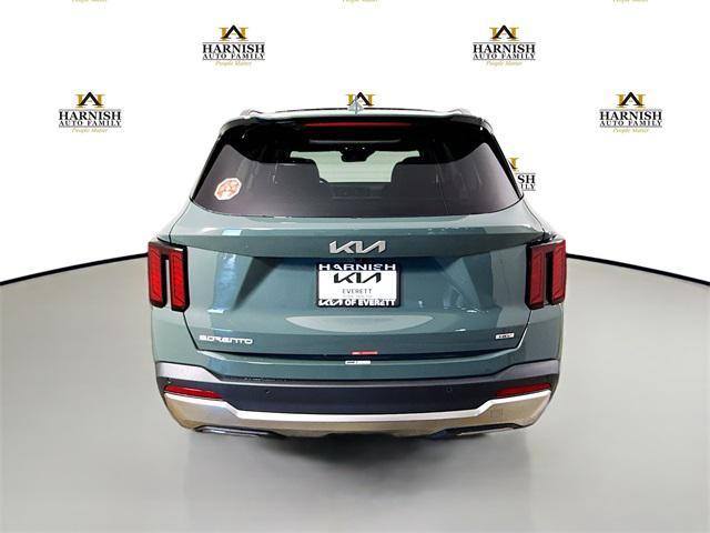 new 2025 Kia Sorento Hybrid car, priced at $38,048