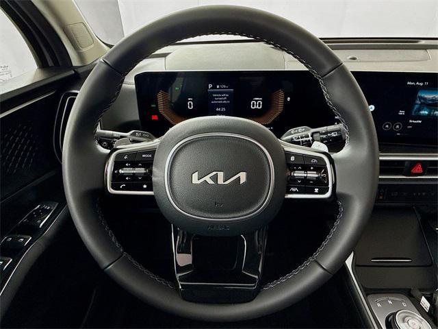 new 2025 Kia Sorento Hybrid car, priced at $38,668