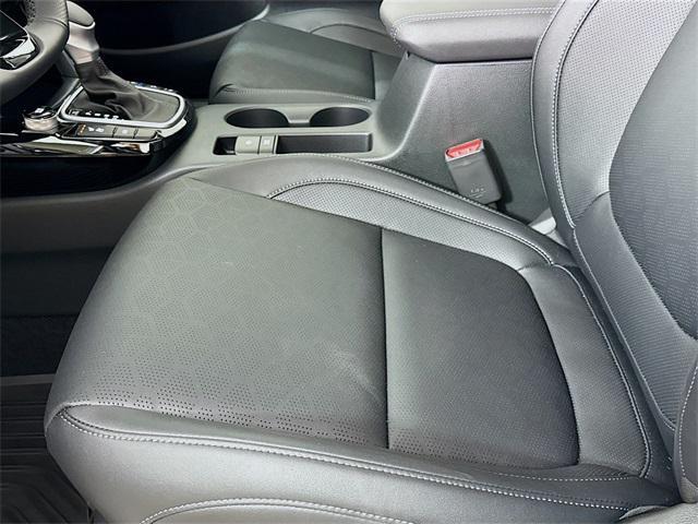 new 2025 Kia Seltos car, priced at $32,675
