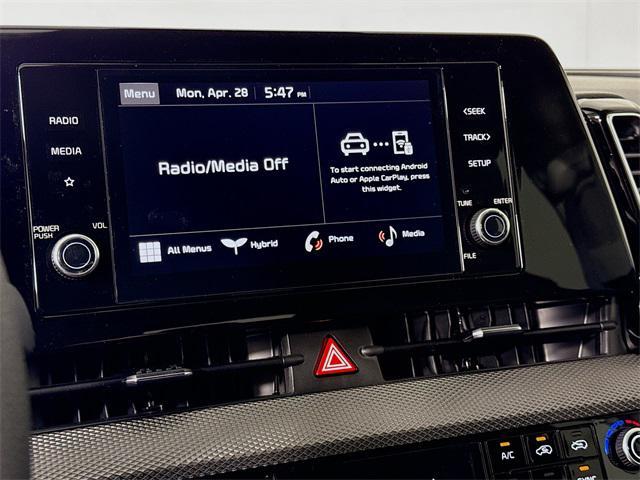 new 2025 Kia Sportage Hybrid car, priced at $30,200