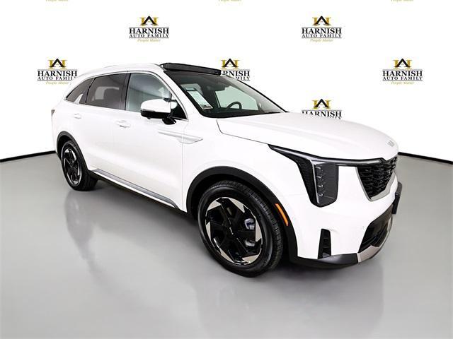 new 2025 Kia Sorento Hybrid car, priced at $44,630