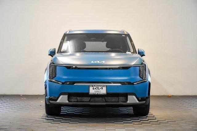 new 2024 Kia EV9 car, priced at $63,906